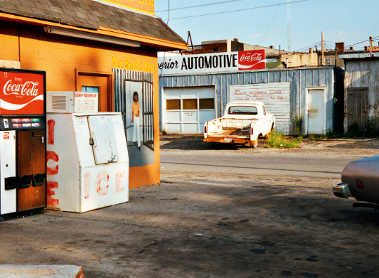 Eggleston's Influence on Modern Photography2