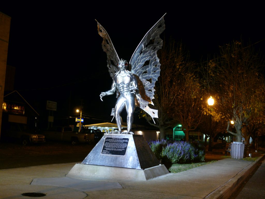 mothman point pleasant statue