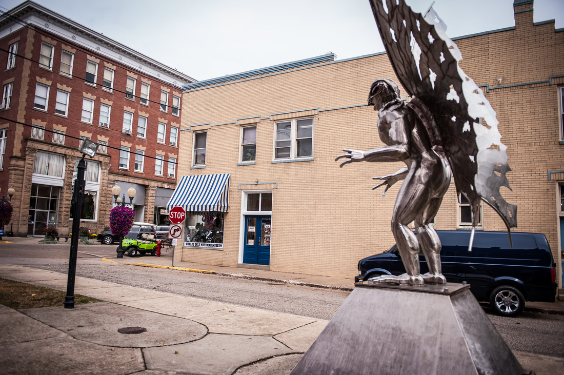 mothman point pleasant statue